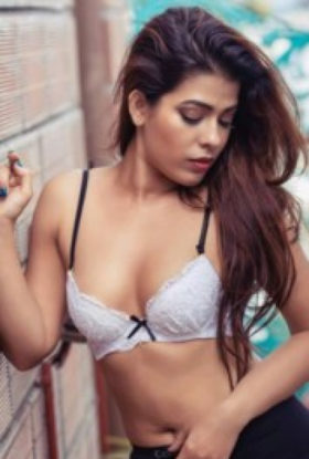 Priya Sharma +971543023008, guaranteed hot-blooded sex with a hot lady.